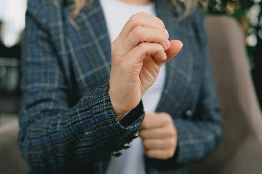 Mastering Essential Sign Language for Effective Communication